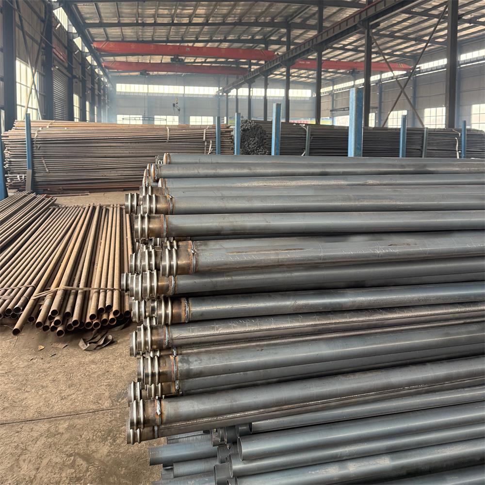 宝益德钢管长治市销售处 厂区及加工车间
